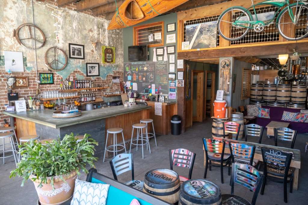Woodys Tasting Room