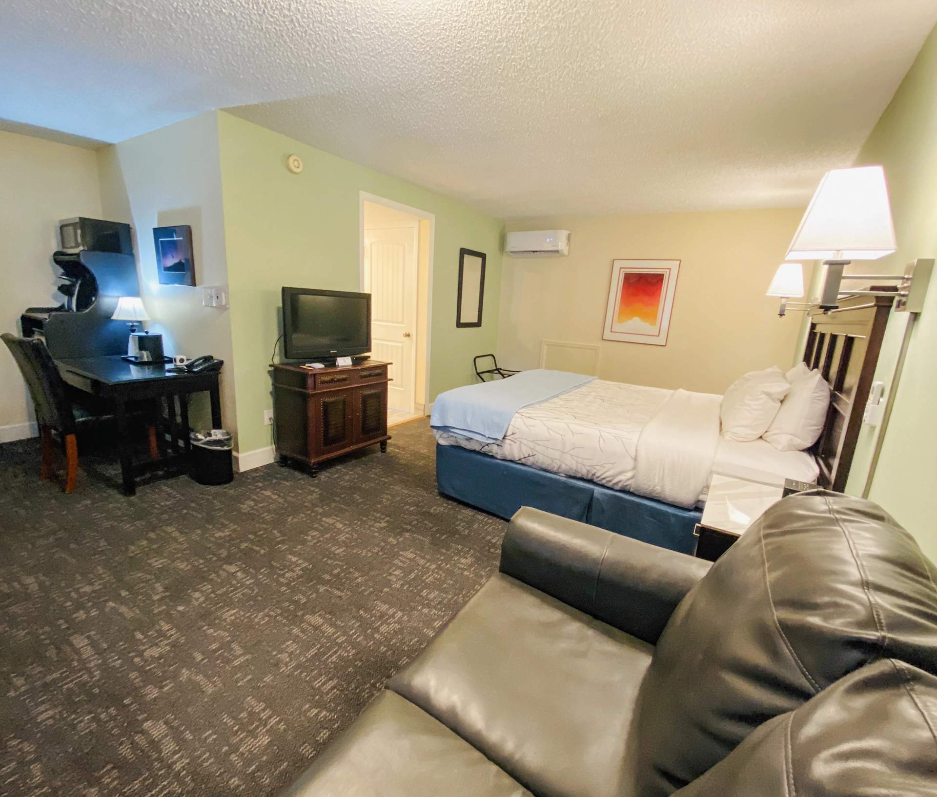 King Suite Bedroom