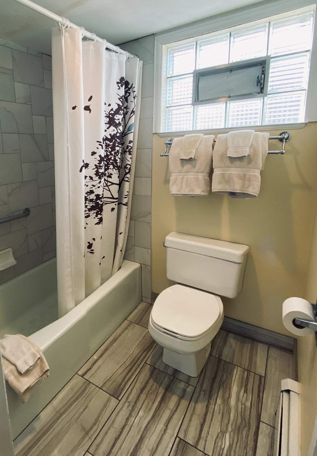 Three Queen Bathroom