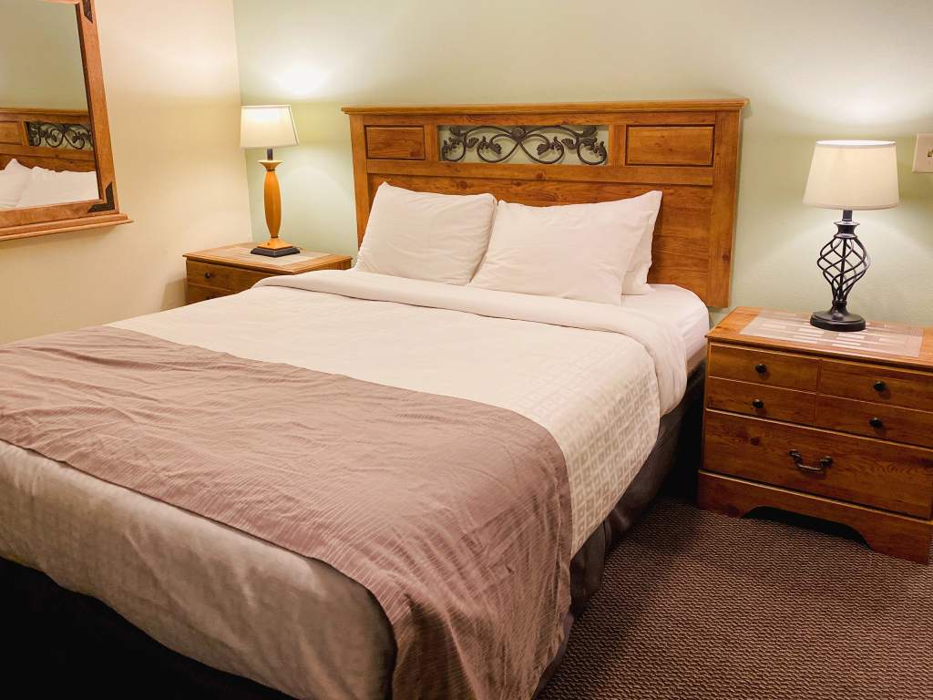 two bedroom cottage bedroom